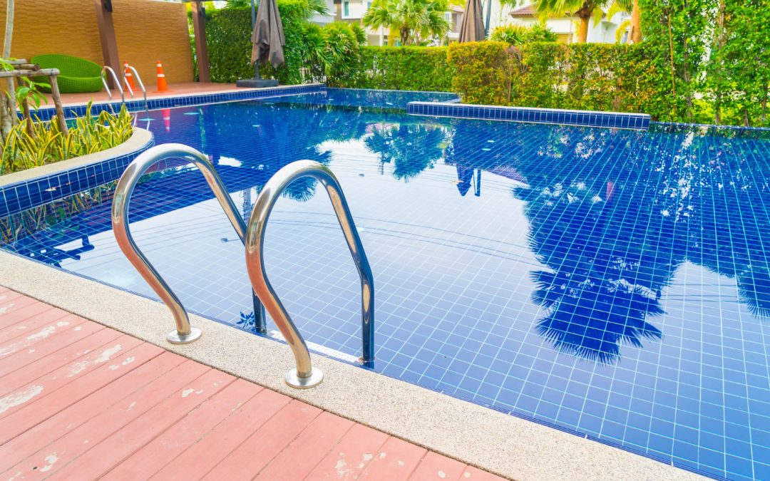 What to Do When Pool Equipment Freezes in Mesa